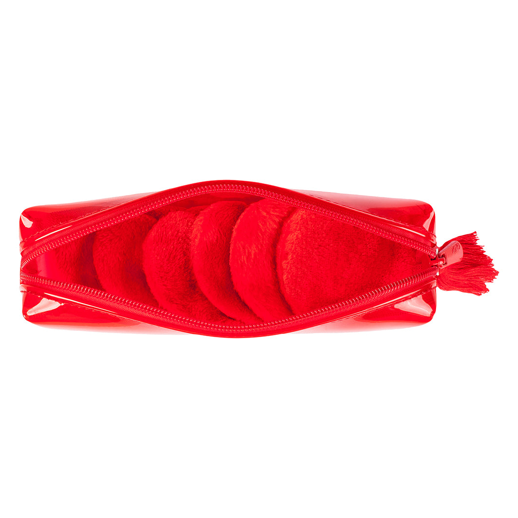 Τα GLOV Pure Love Set ήρθε για να χαρίσει αγάπη! 1 κόκκινο ημιδιαφανές σταντάκι με 7 επαναχρησιμοποιούμενα pads καθαρισμού κατασκευασμένα από τις πατενταρισμένες μικροΐνες GLOV, σε σχήμα καρδιάς, είναι το τέλειο δώρο για όποιον αγαπάς!